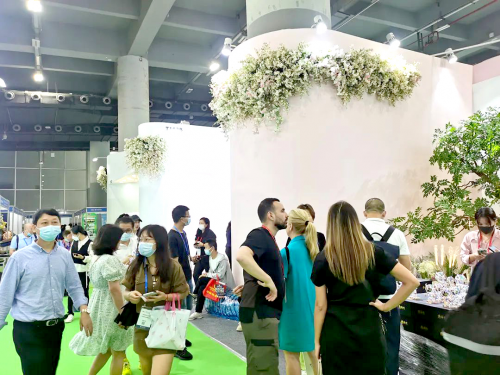 2024花城“新秀花事”亮點(diǎn)搶先看！和廣州國際花藝節(jié)一起解鎖“花經(jīng)濟(jì)”財(cái)富密碼(圖2)
